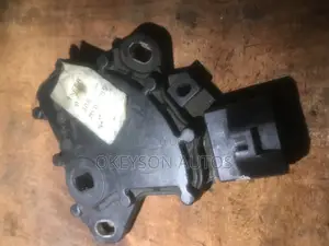 Nissan Altima Gearbox Selector Switch 2006-2010 Model