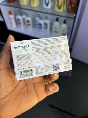 Extract Whitening Herbal Soap