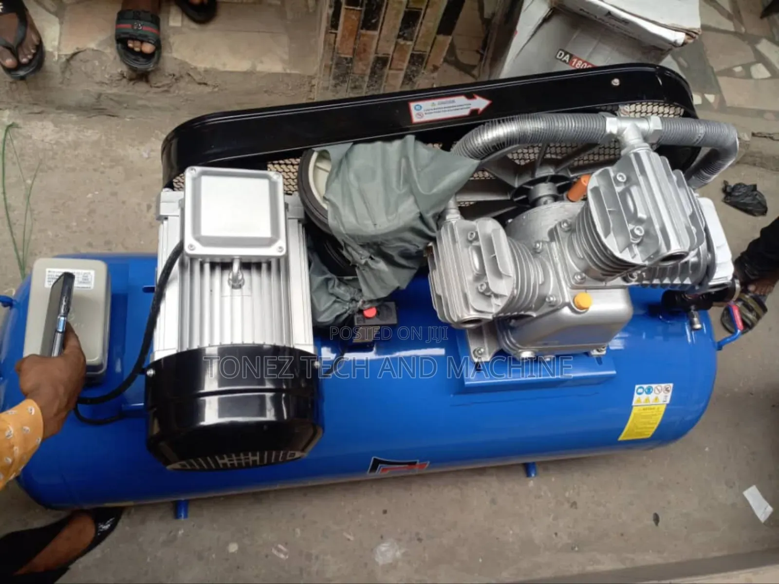 Maxmech 300liter 10bar Air Compressor