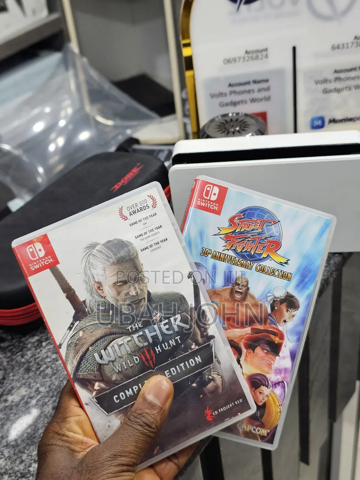 Clean Nintendo Switch Oled With 2 Games