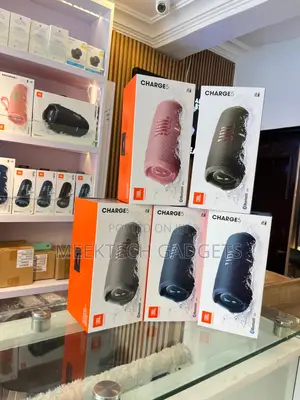 JBL Charge 5 Speaker
