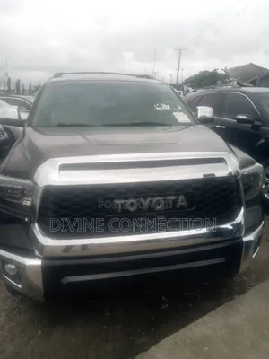Toyota Sequoia Limited 4dr SUV 4WD (5.7L 8cyl 6A) 2013 Black