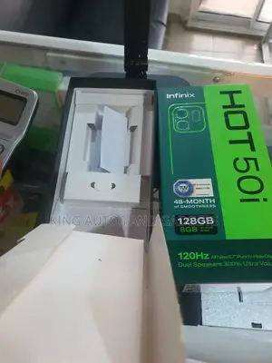 Infinix Hot 40i 128 GB Silver