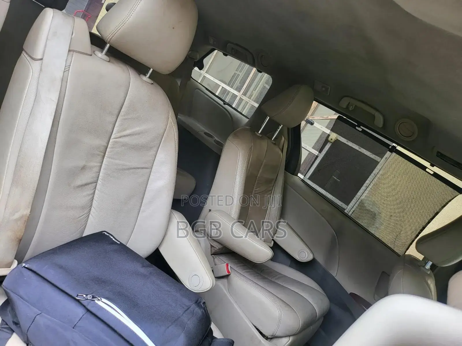 Toyota Sienna 2012 Black