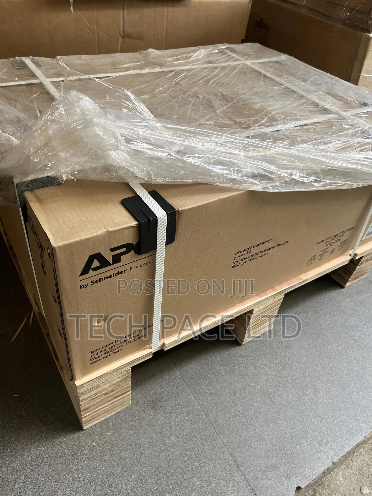 Apc Smart Ups Rt 5kva , 230v