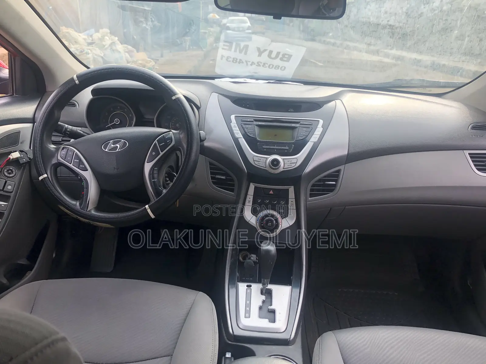 Hyundai Elantra 2012 Red
