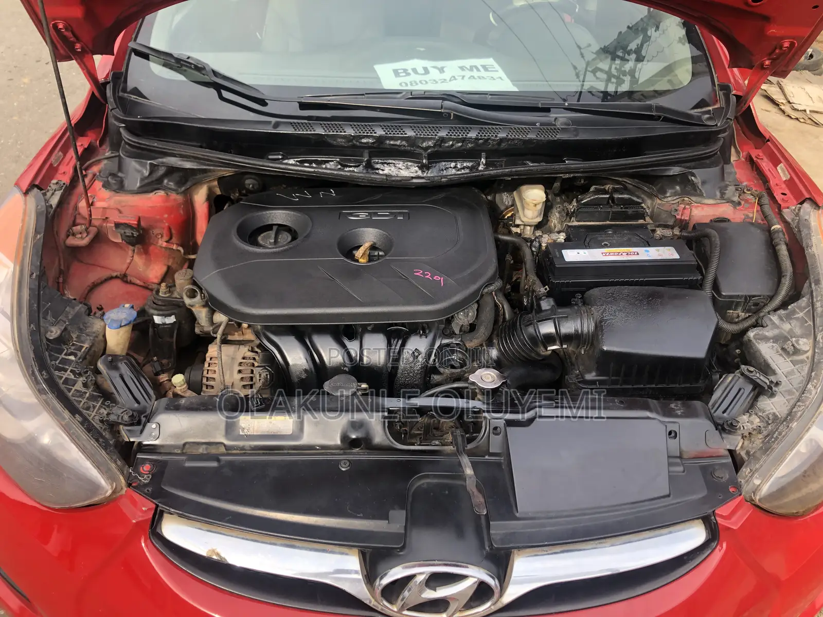 Hyundai Elantra 2012 Red