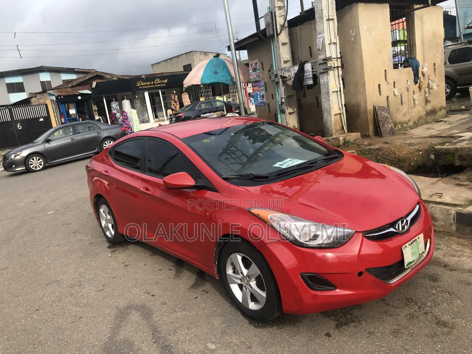 Hyundai Elantra 2012 Red