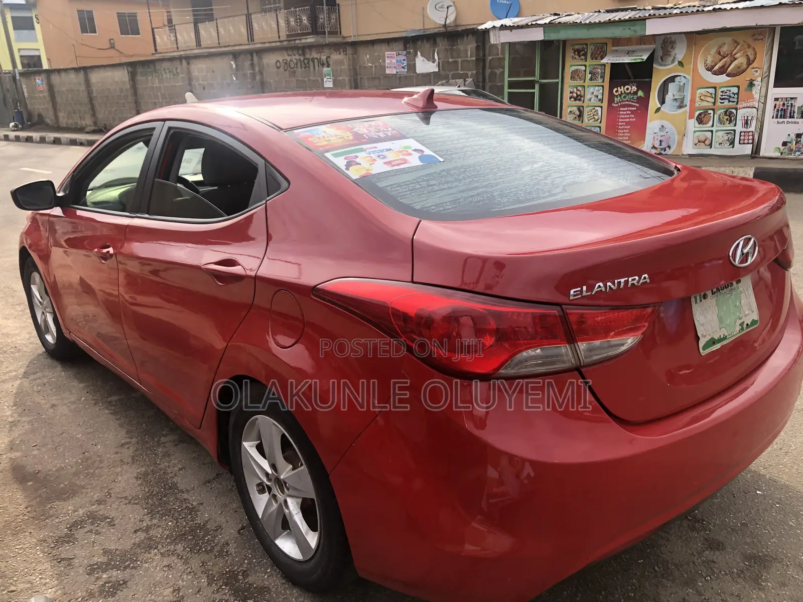 Hyundai Elantra 2012 Red