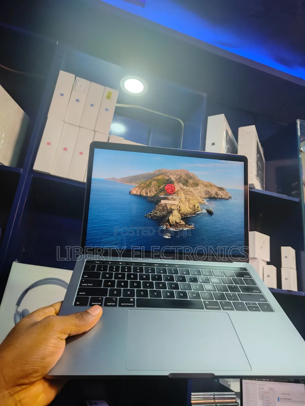 Laptop Apple MacBook Pro 2018 16GB Intel Core i5 SSD 1T