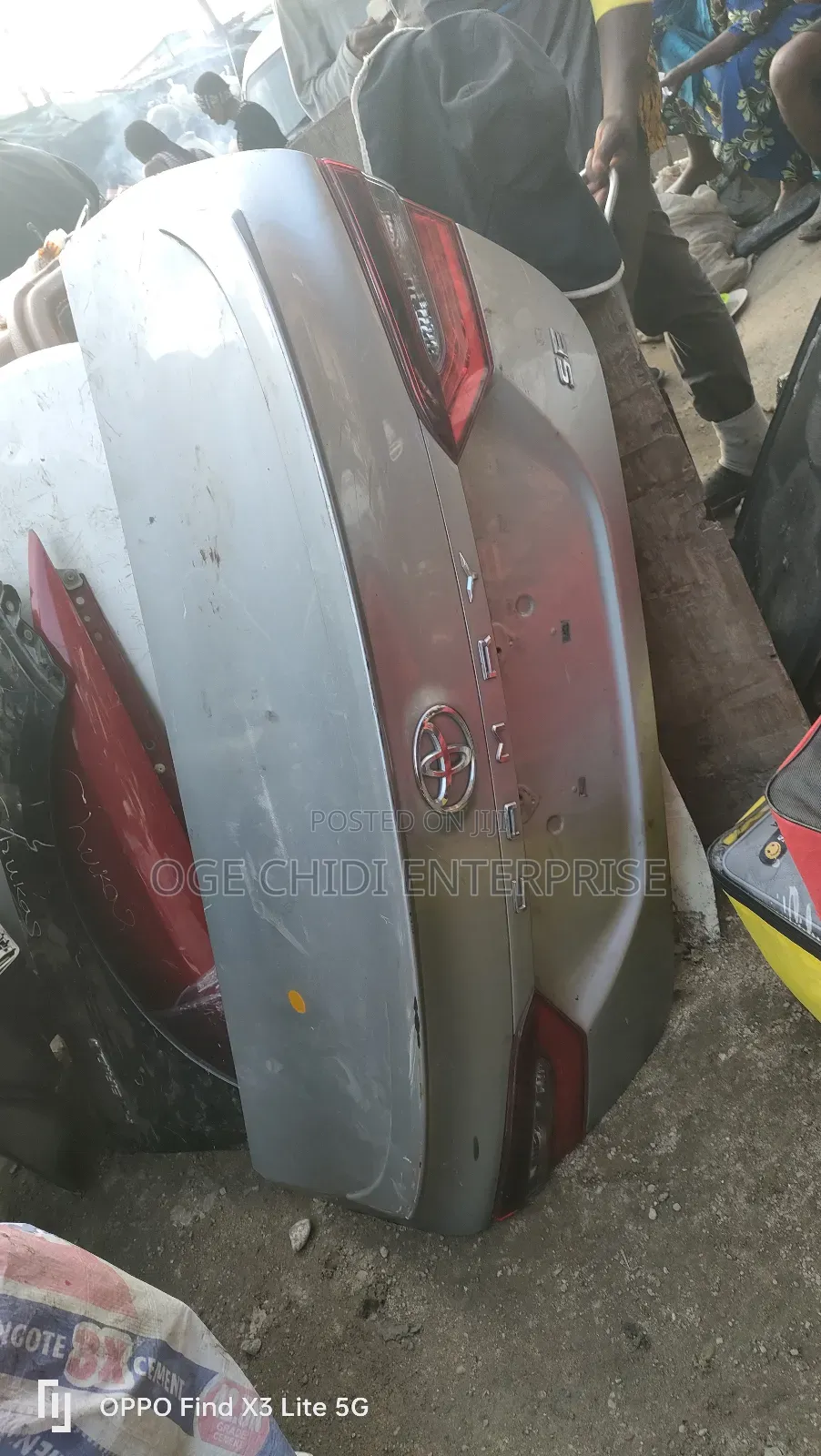 Complete Boot Camry 2018