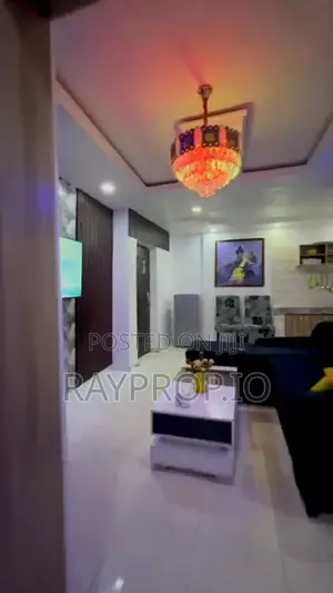 382788pc - 2 Bedroom Shortlet in Surulere