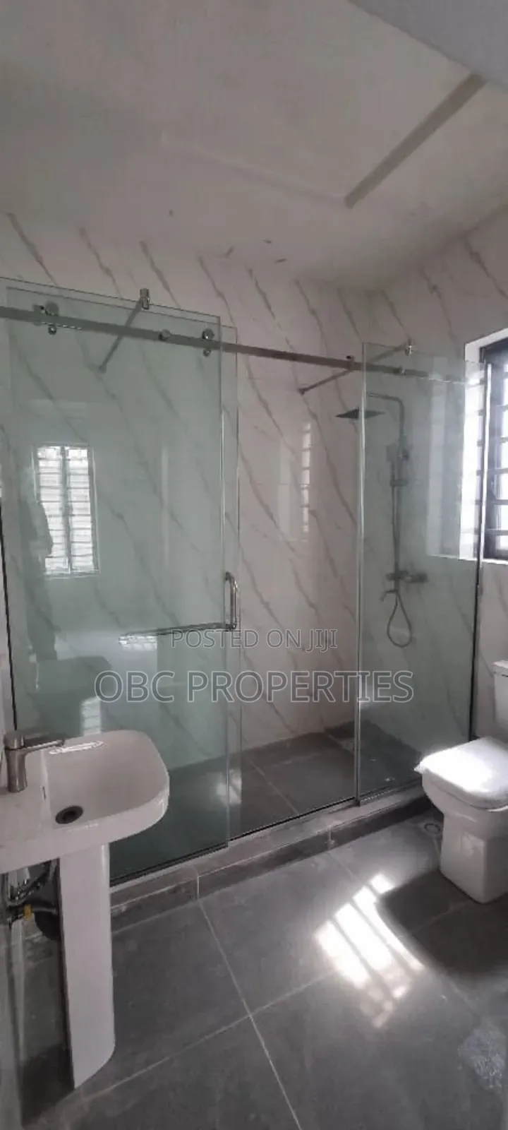 4 Bedrooms Fully Detached Duplex