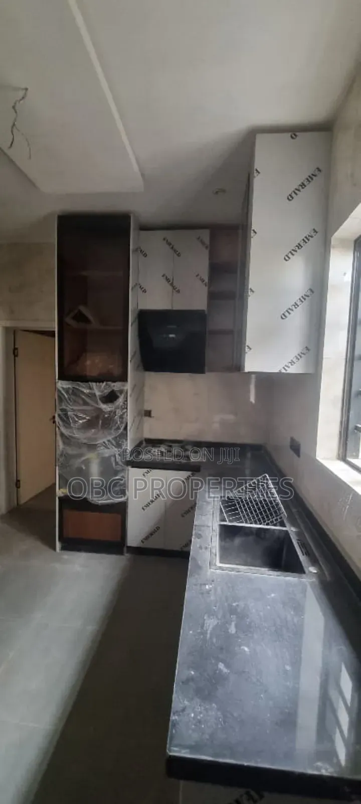4 Bedrooms Fully Detached Duplex