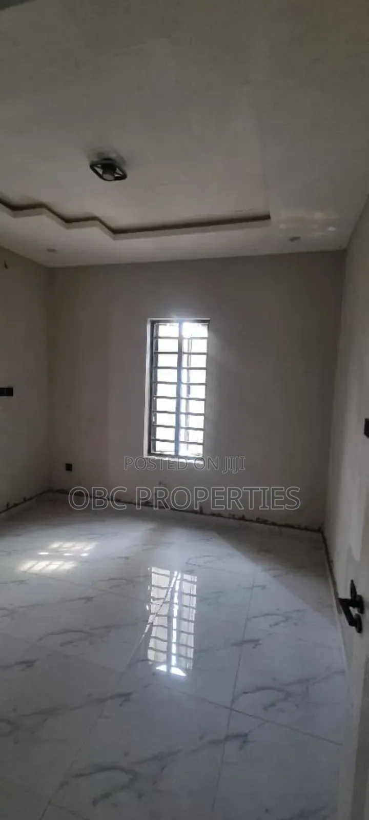 4 Bedrooms Fully Detached Duplex