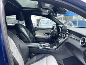 Mercedes-Benz GLC-Class 2019 Blue