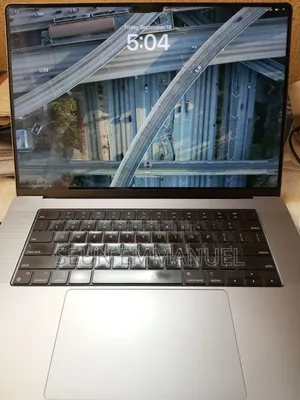 Laptop Apple MacBook Pro 2021 M1 32GB Apple M1 Pro SSD 512GB