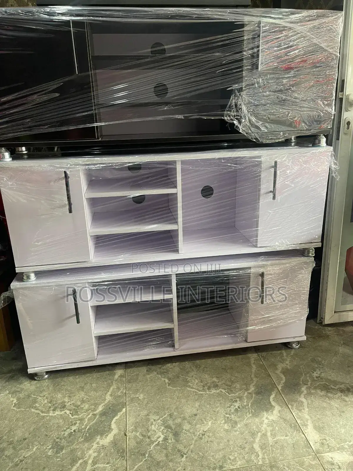 4ft Tv Stand / Tv Shelf / Console
