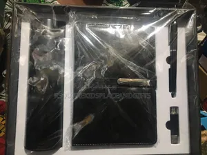 4 in 1 Gift Set Plus Flash Drive