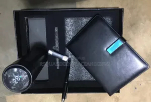 4 in 1 Gift Set Plus Flash Drive