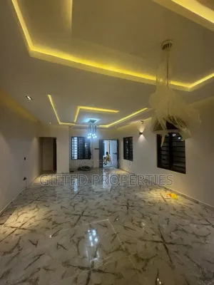 4bdrm Bungalow in Eneka, Port-Harcourt for sale