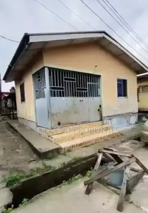 2bdrm Block of Flats in Woji for sale
