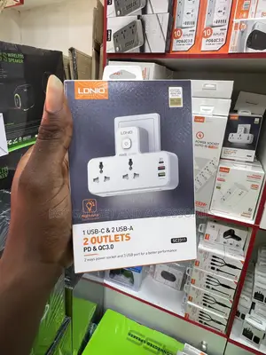 An Ldnio Sc2311 Power Socket,