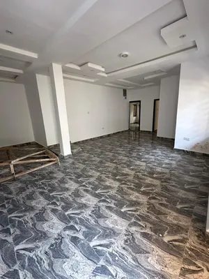 2bdrm Apartment in Paradise 2 Estate for sale