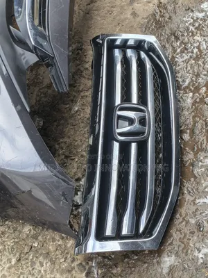 Front Grill Honda Pilot 2013