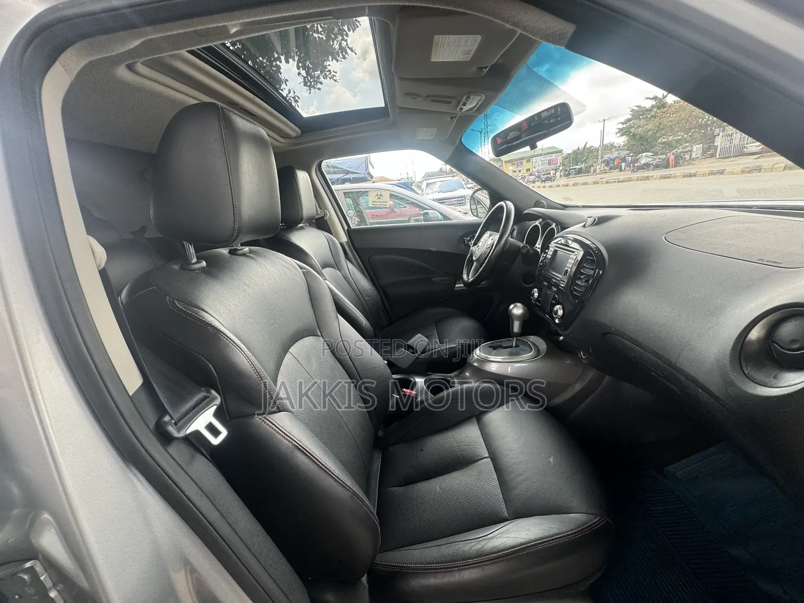 Nissan Juke 2012 Silver