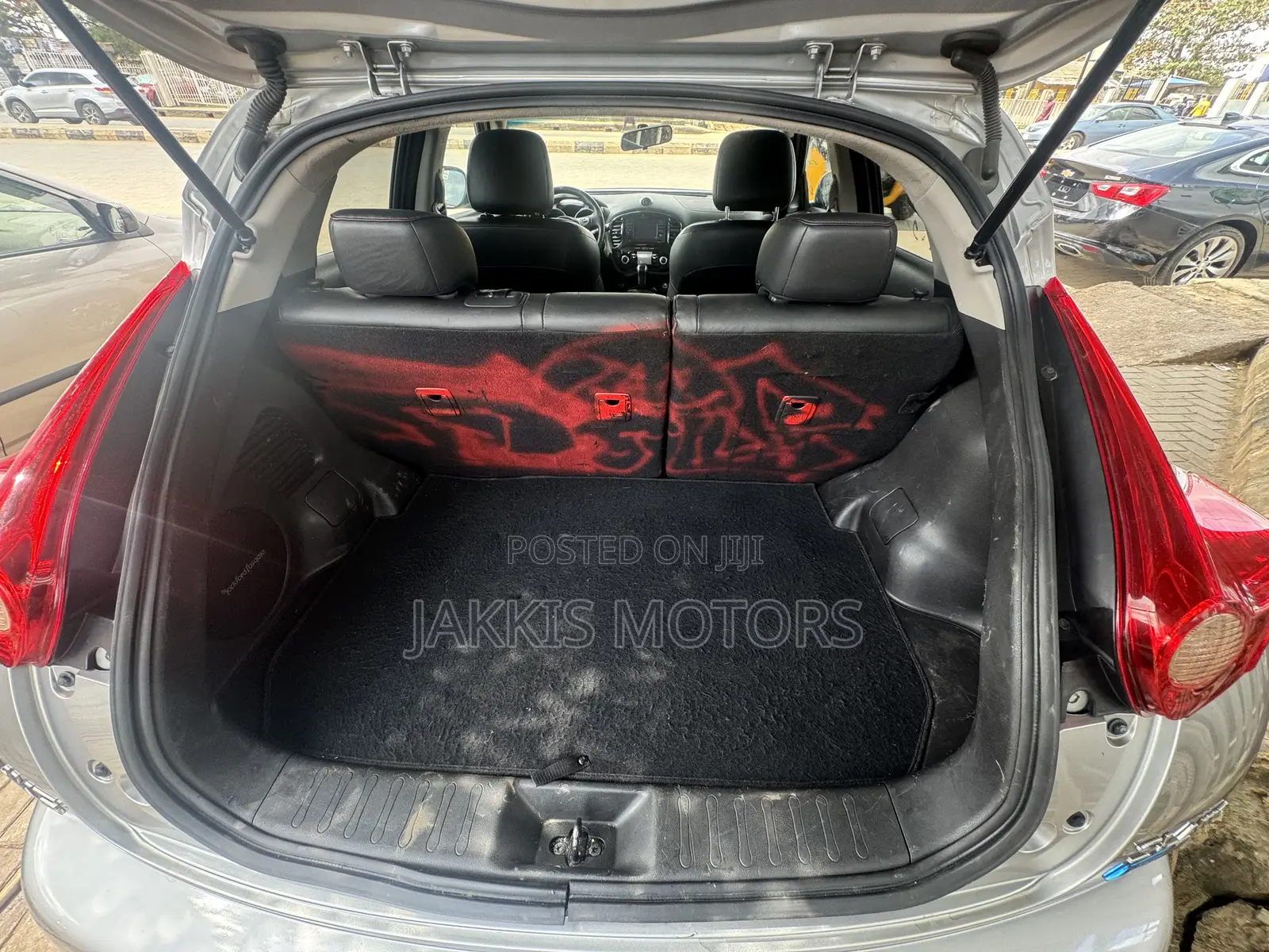 Nissan Juke 2012 Silver