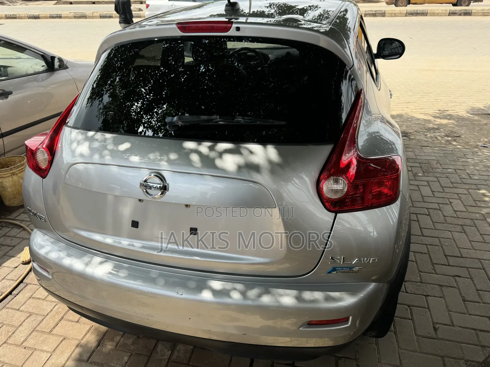 Nissan Juke 2012 Silver
