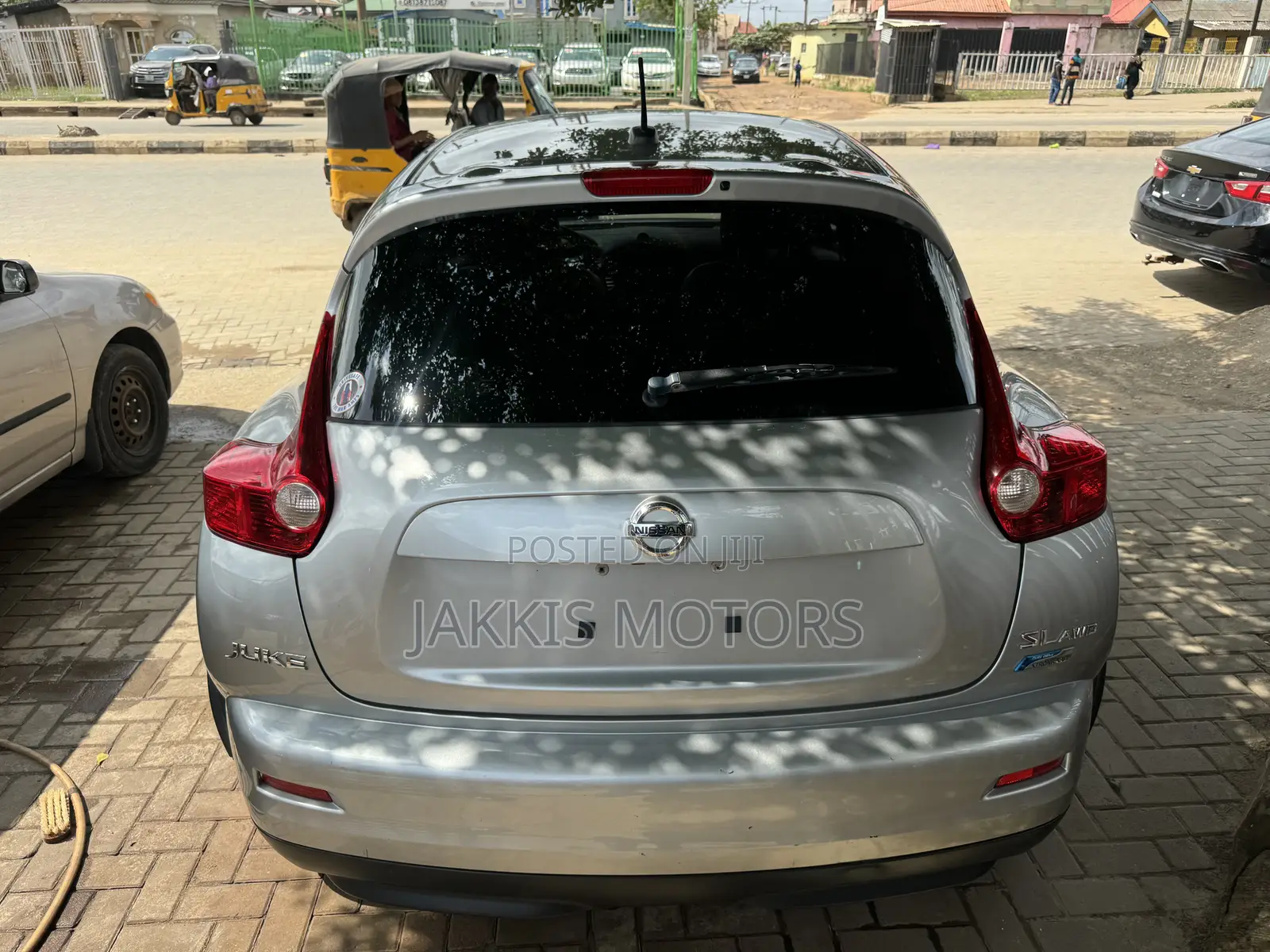Nissan Juke 2012 Silver