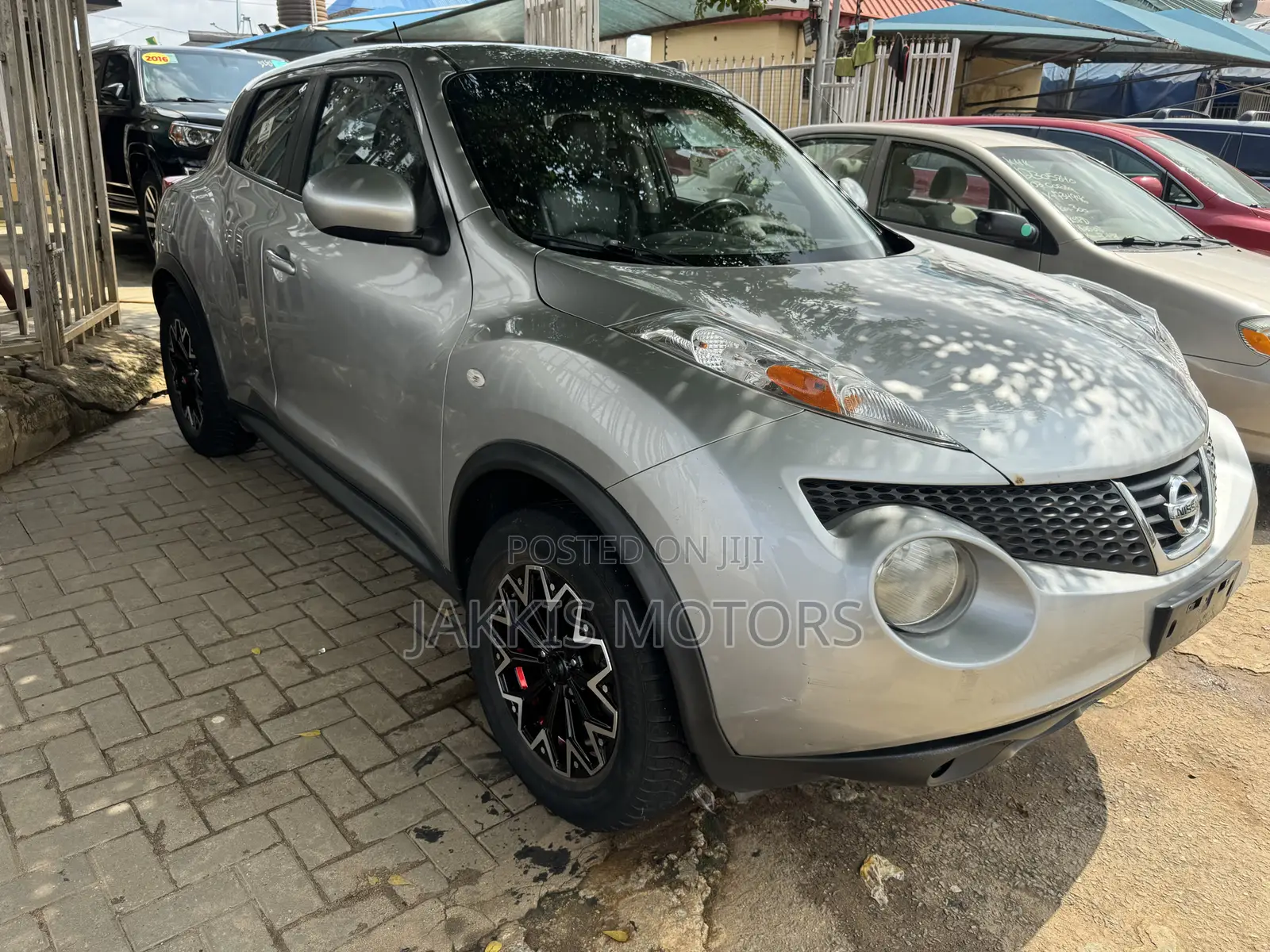 Nissan Juke 2012 Silver