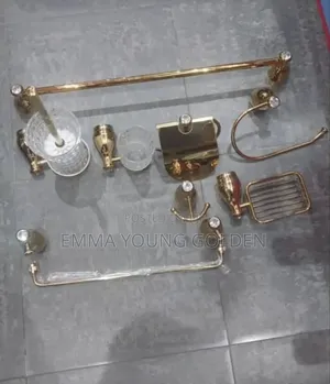 Golden Mmaat Bathroom Accessories