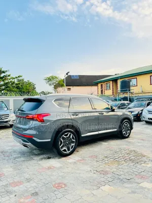 Hyundai Santa Fe Limited 2023 Green