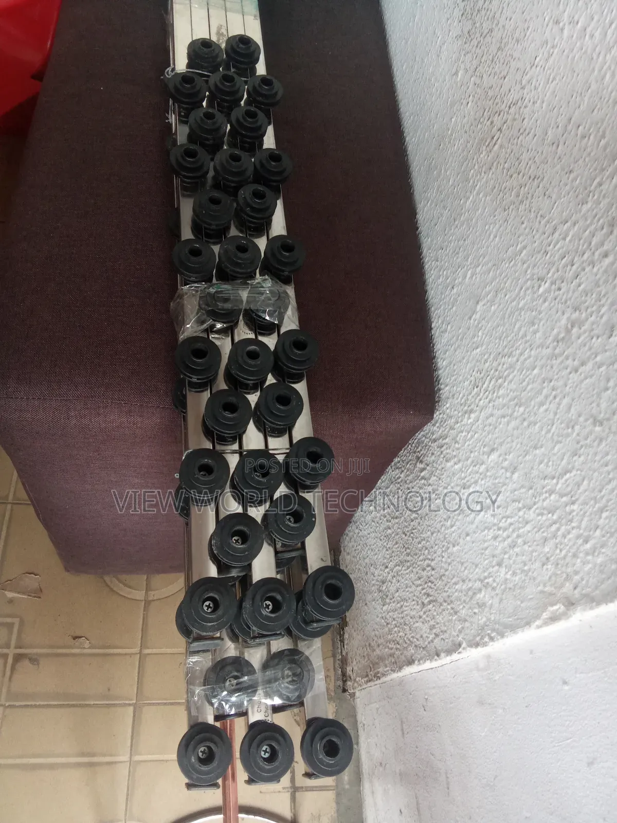 6 Line Pole