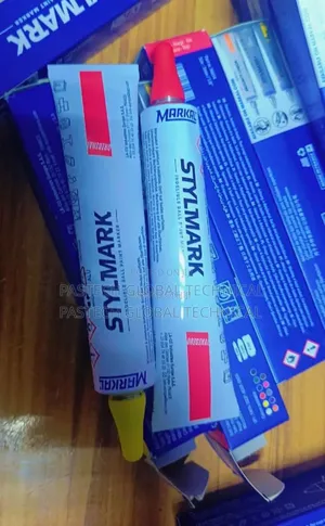 Markal Stylmark Indelible Paint Marker (Red)