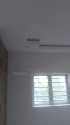 3bdrm Block of Flats in Sars Road Port for rent