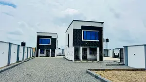 Top Glaz Luxury Apartment