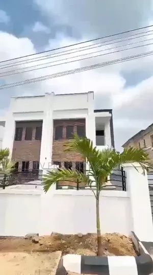 Furnished 4bdrm Duplex in Ibadan for sale