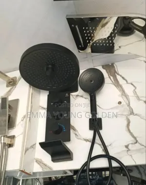 Quality Black Condit Shower