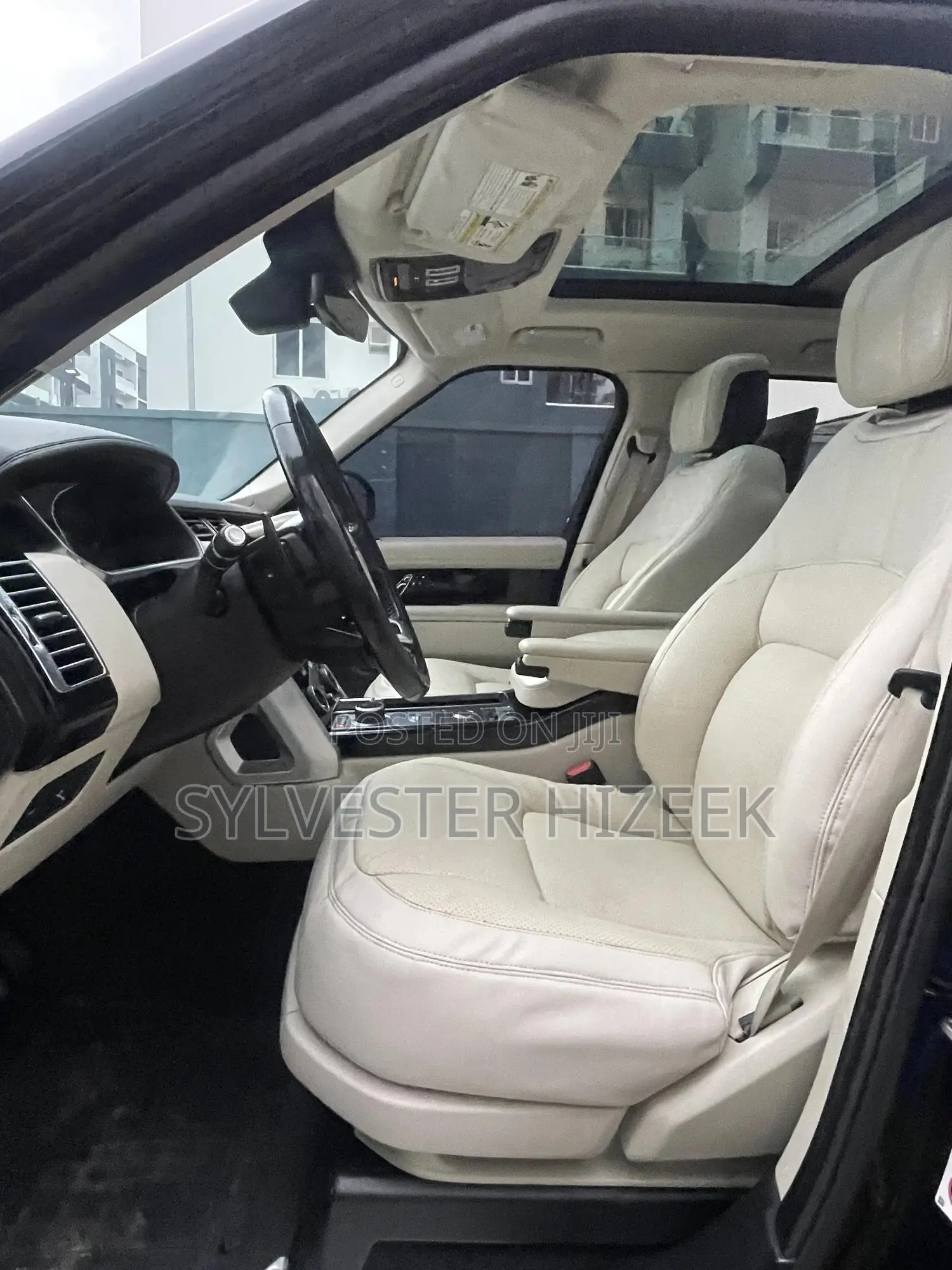 Land Rover Range Rover Vogue 2017 Black