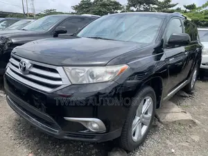 Toyota Highlander Limited 2012 Black