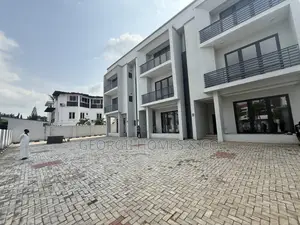 4bdrm Townhouse / Terrace in Maitama for rent