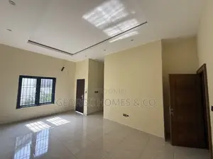 4bdrm Townhouse / Terrace in Maitama for rent