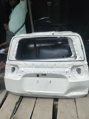 Toyota Land Cruiser Boot 2024