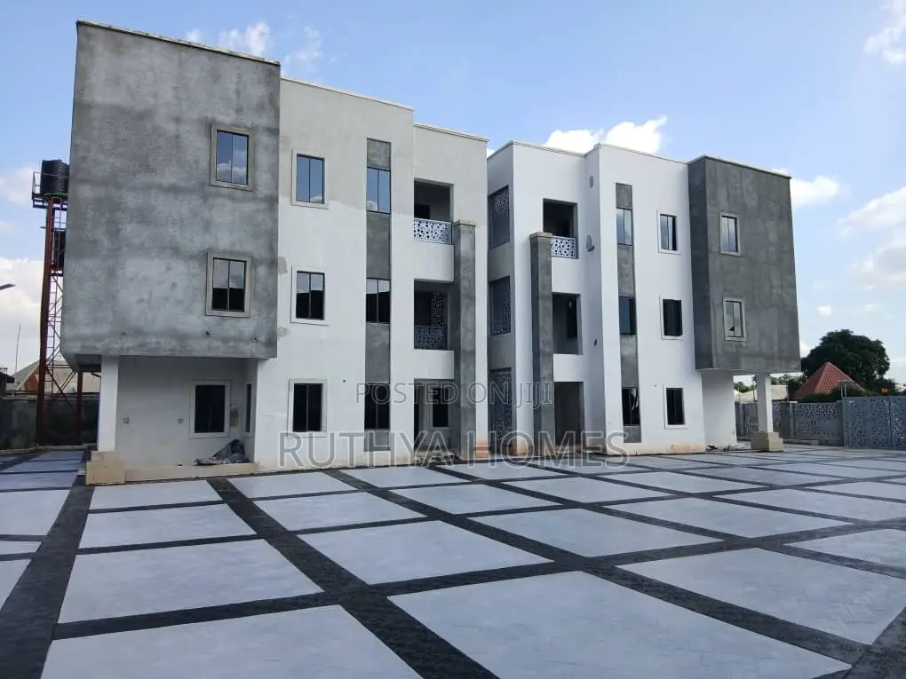 5bedroom Semidetatched Duplex With Bq