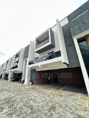 4bdrm Duplex in Laroi, Ikate for sale