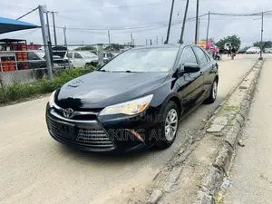 Toyota Camry LE 4dr Sedan (2.5L 4cyl 6A) 2016 Black